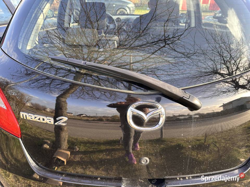 Mazda 2 małe ekonomiczne autko Benz 13 Pogórze