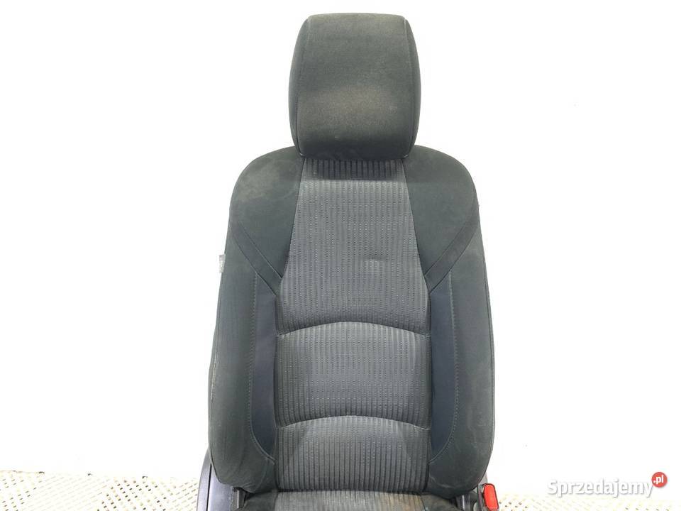 FOTEL PRAWY PRZÓD MAZDA 3 BM Hatchback SIEDZENIE podkarpackie