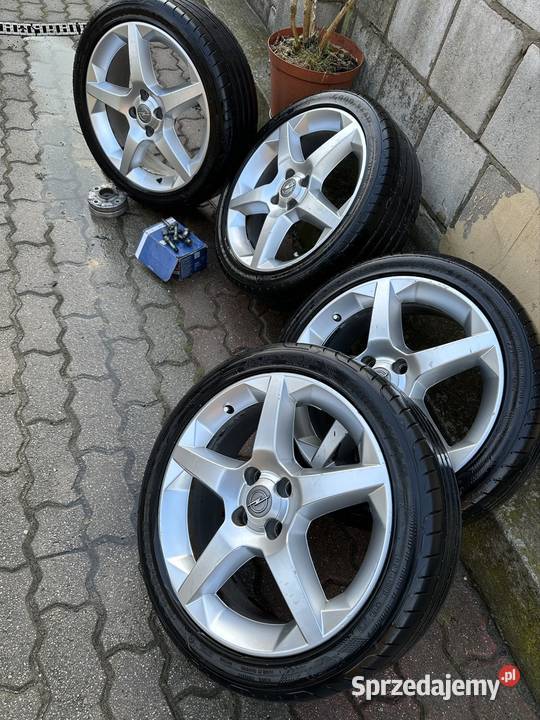 Koła Opel OPC 4x100 20545r17 Janów Lubelski sprzedam
