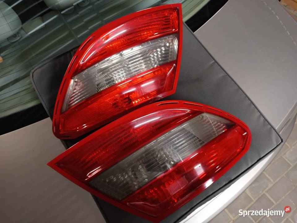 Lampy W204 sedan 2008 Konopnica sprzedam