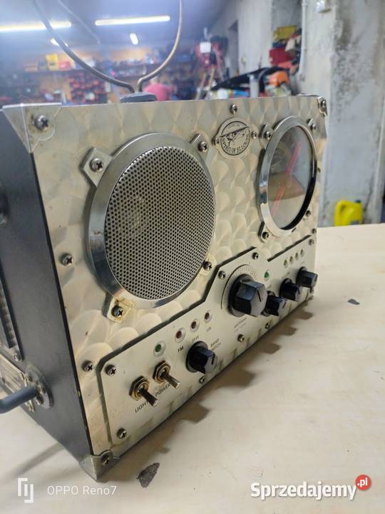 Stare zabytkowe radio Spirit Łubno