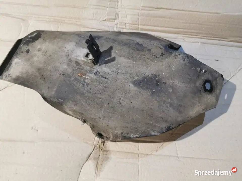 Nadkole lewy tył BMW E34 sedan kombi Żory