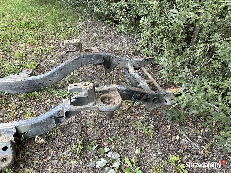 Nissan Patrol Y60 rama long LBW stan oryginał Poznań