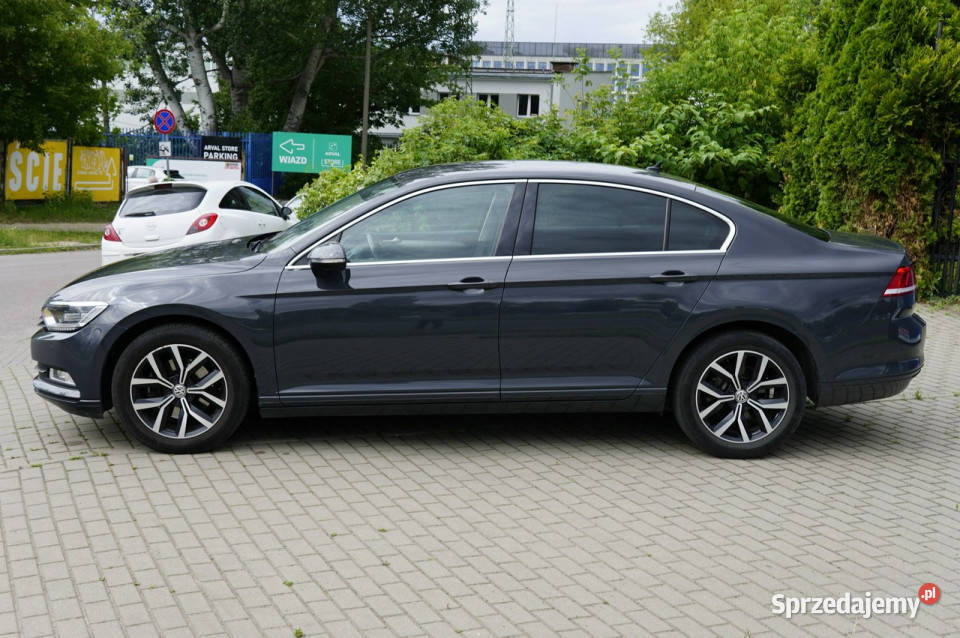 Volkswagen Passat salon Polska ładnie utrzymany Warszawa