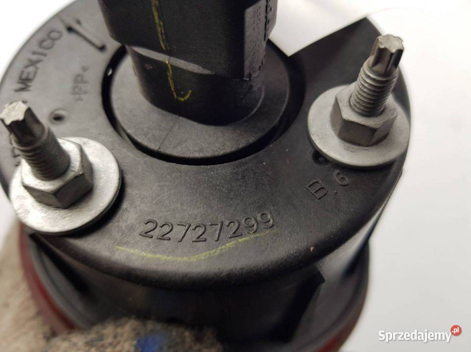 LAMPA W KLAPE PRAWA HHR 22 Lipno