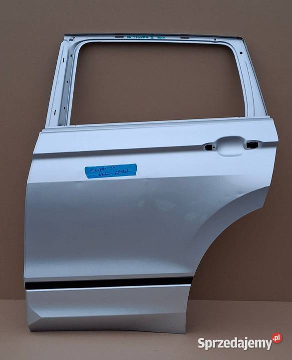 VW TIGUAN 5NA II DRZWI LEWY TYŁ LEWE TYLNE LA7W Drzwi