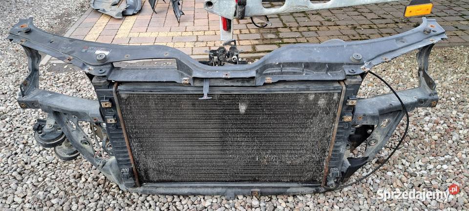 Pas przedni kompletny VW Passat B5 19 TDI 110
