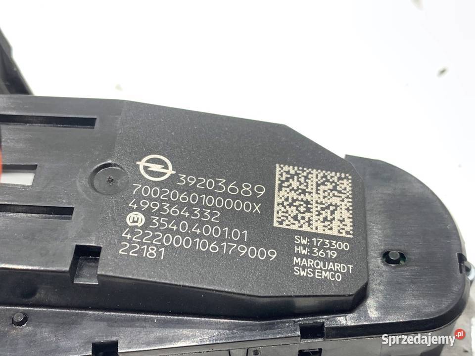 PRZEŁĄCZNIKI KIEROWNICY OPEL CORSA F 39172789