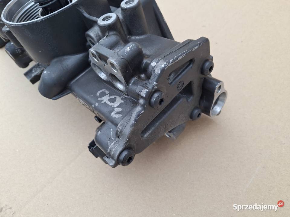 VOLVO FH4 FM PODSTAWA FILTRÓW OLEJU 23578150 ciężarowe sprzedam