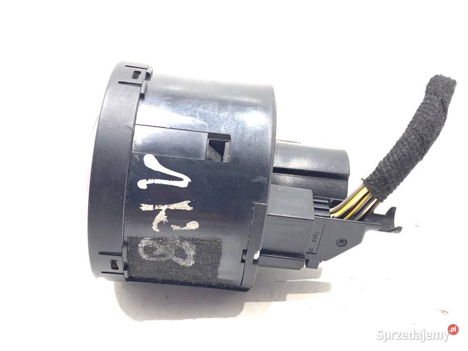WŁĄCZNIK ŚWIATEŁ VW GOLF V 3C8941431N 0310