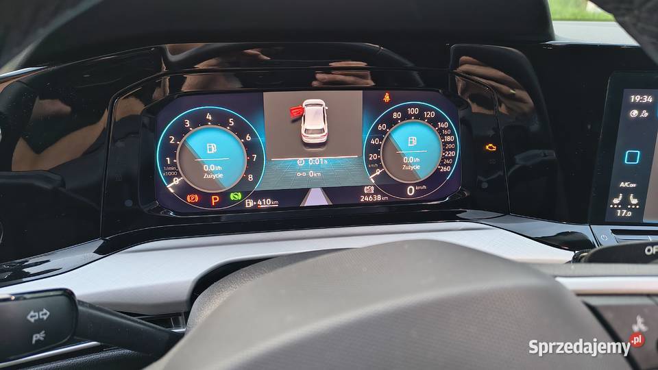 VOLKSWAGEN GOLF 10 eTSI Automat FVAT 23 niski elektrochrom. lusterka boczne Białystok