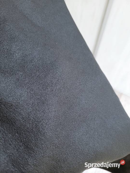 Czarna sukienka z dzianiny stretch z wiskozą Liszki