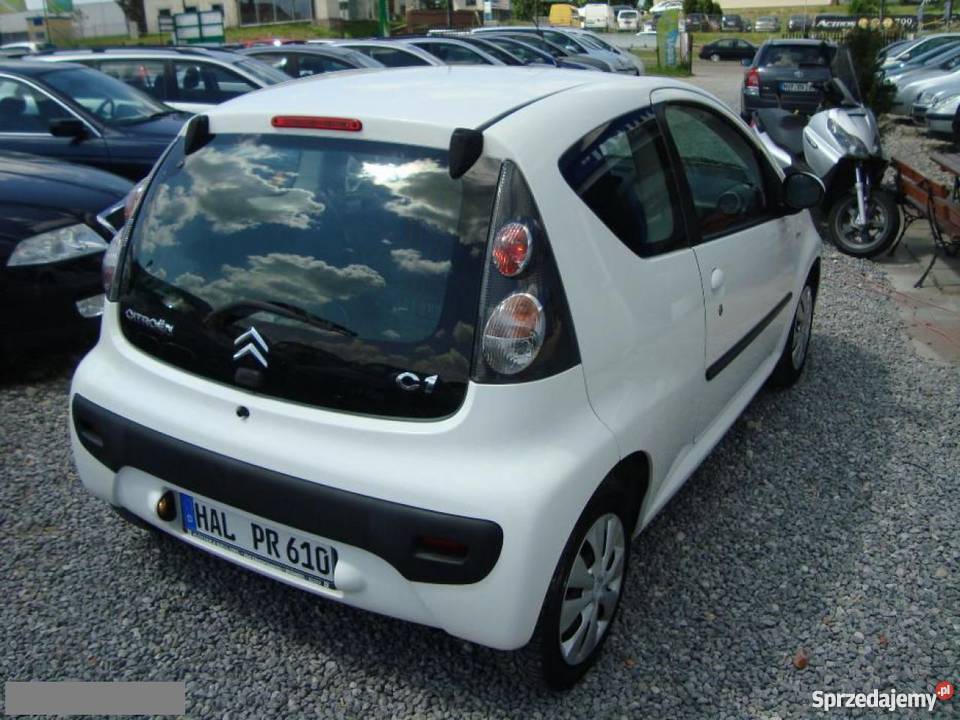 Nieuszkodzony Citroen bialy