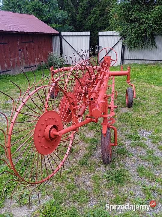 Przetrząsaczo zgrabiarka nieuszkodzony Maszów