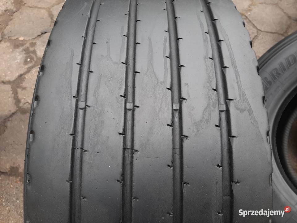 Opona używana ciężarowa 38555R225 TRAZANO Ciężarowe Zaścianki
