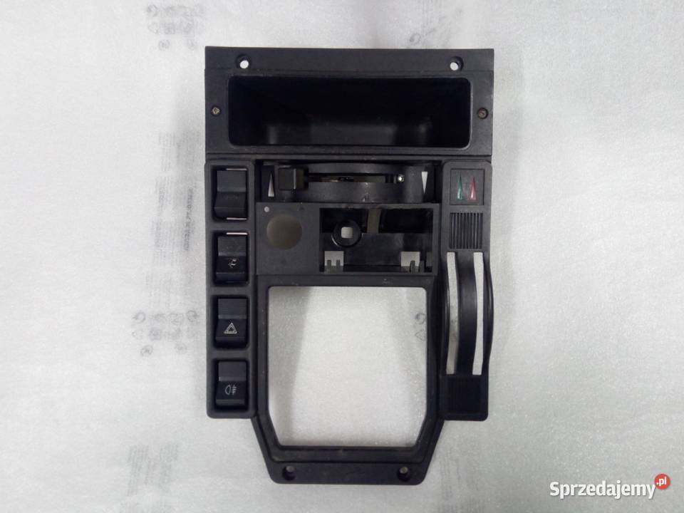 Polonez Borewicz panel kokpit konsola z 1979r Deski rozdzielcze, konsole podkarpackie