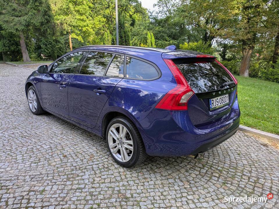 Volvo V60 2011r 20 D3 163 5cylindrów Jasło