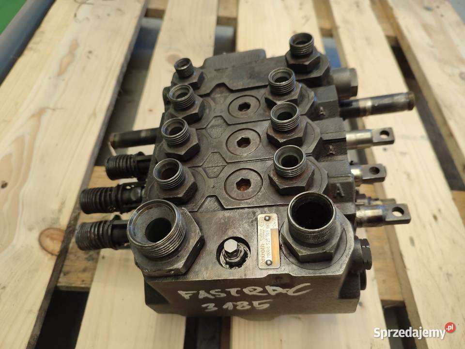 Rozdzielacz hydrauliczny JCB Fastrac 3185 Wilkowo
