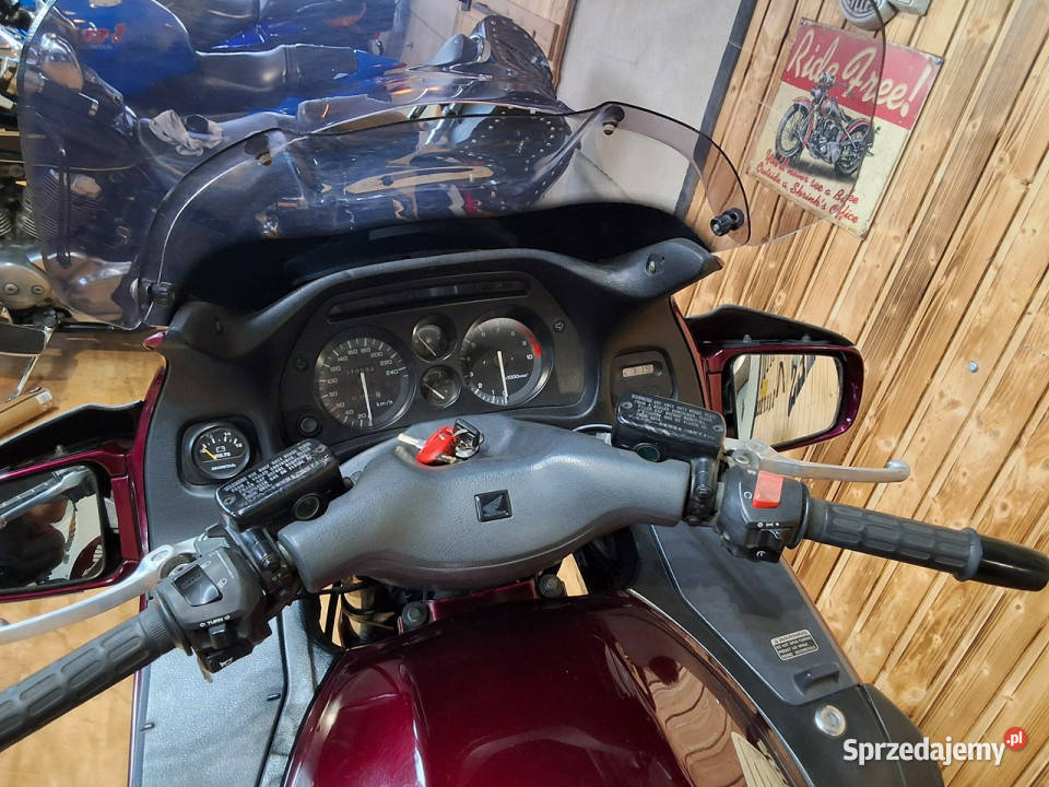 Honda ST HONDA raty kup online Piękna pancia 3x Stare Miasto