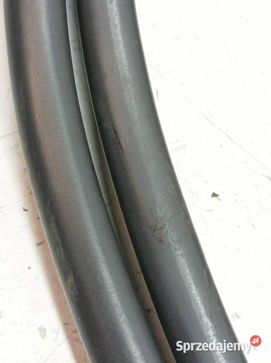 USZCZELKA DRZWI PRAWY LEWY TYŁ KAROSERYJNA KOMBI sprzedam