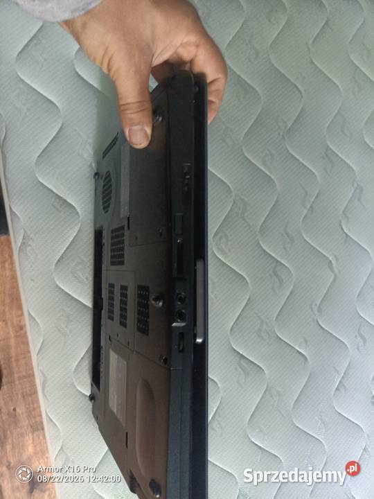 Laptop Toshiba sprawny