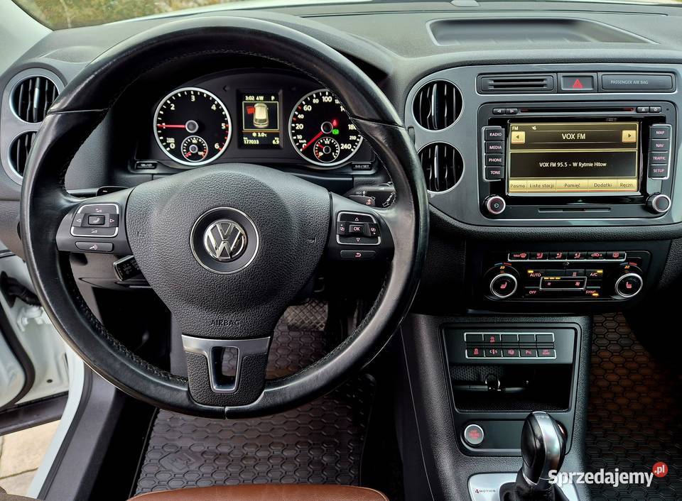 Volkswagen Tiguan 20 TDI DSG 4motion CROSS z