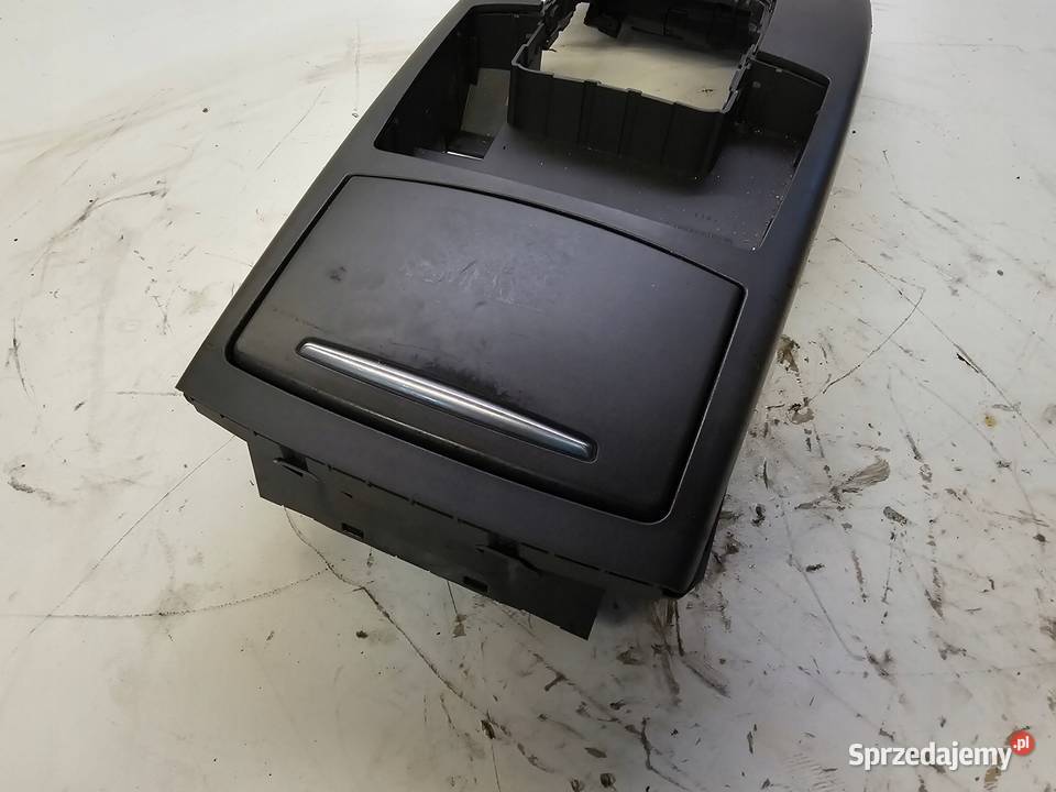PANEL TUNEL OBUDOWA MMI AUDI A6 C6 4F1864261J osobowe śląskie Przystajń