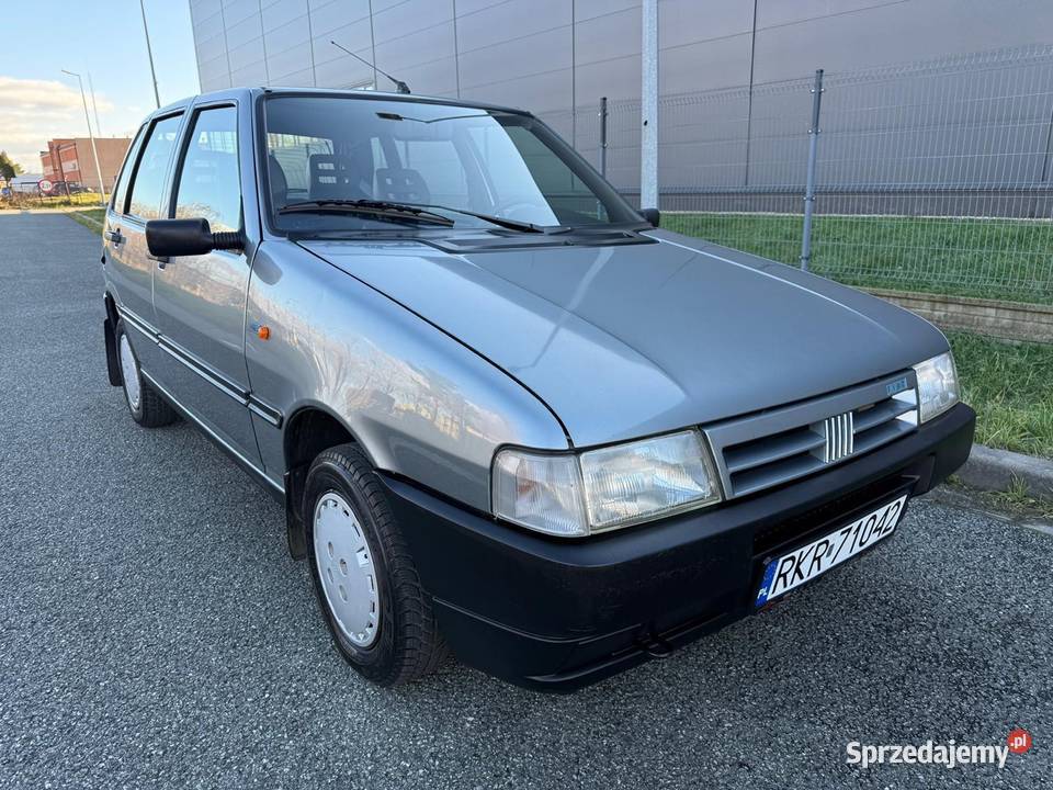 Fiat Uno 14 ieS 70 Doinwestowany Garażowany Krosno