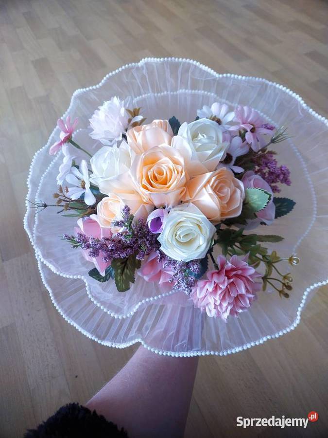 Piękny bukiet okolicznościowy Kujawy