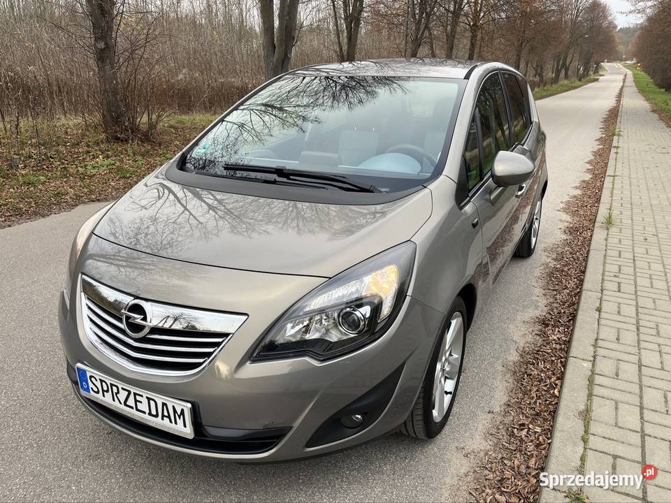 Perfekcyjny stan opłatach celnoskarbowych gniazdo AUX Zgierz