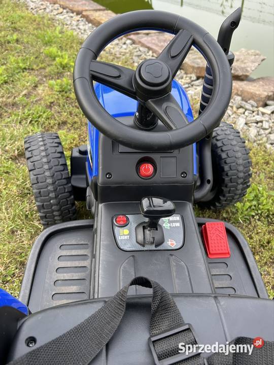 Traktor na akumulator z Przyczepką Pilot 137 12V Łopuszno sprzedam