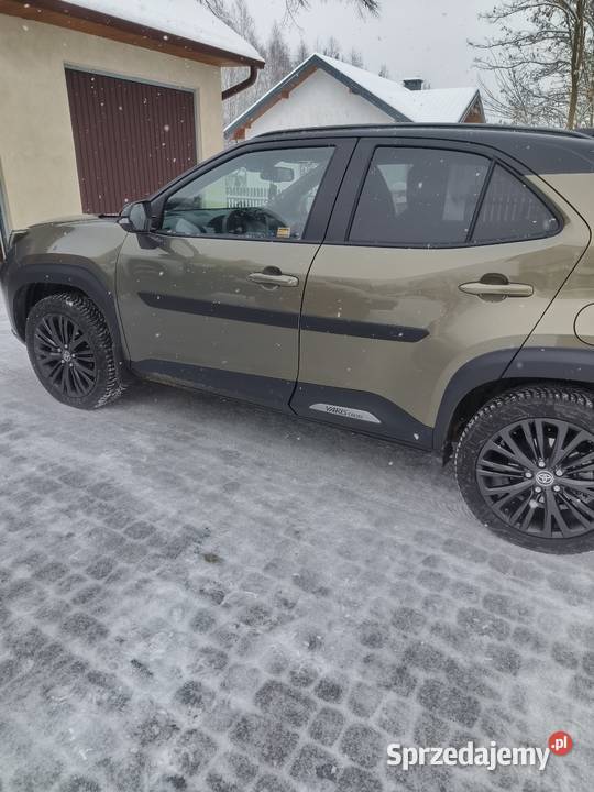 Sprzedam samochód Toyota Yaris Cross Niwiska