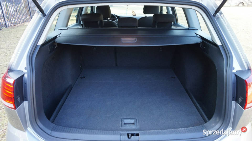 Volkswagen Golf Polski salon Gwarancja VII 2012 lakier metallic