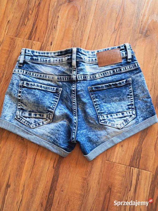 Krótkie spodenki jeans firmy House rozmiar XSS niebieski Sandomierz