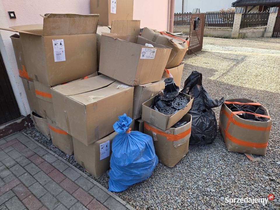 Wsporniki tarasowe hurt ok 700 NOWE mix pakiet Andrychów