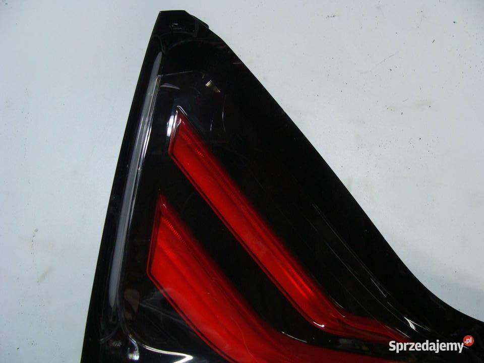 LAMPA TYLNA PRAWA RENAULT ESPACE V 265501303R Goleniów