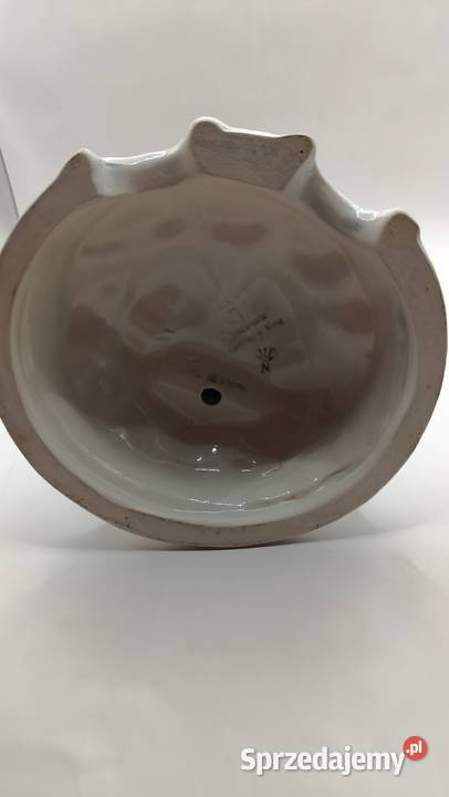 Figurka porcelanowa dziewczyna z mnóstwem owoców Zamość