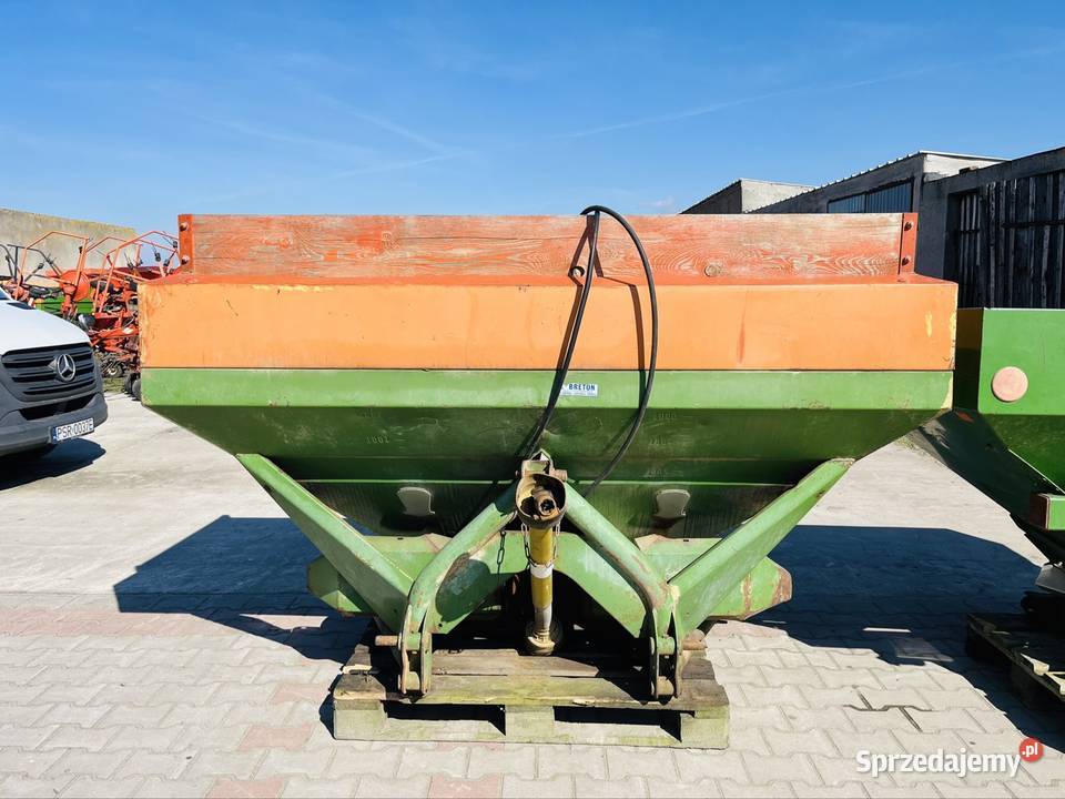 Rozsiewacz Amazone u 1801 ZAU 1001 Chwałkowo