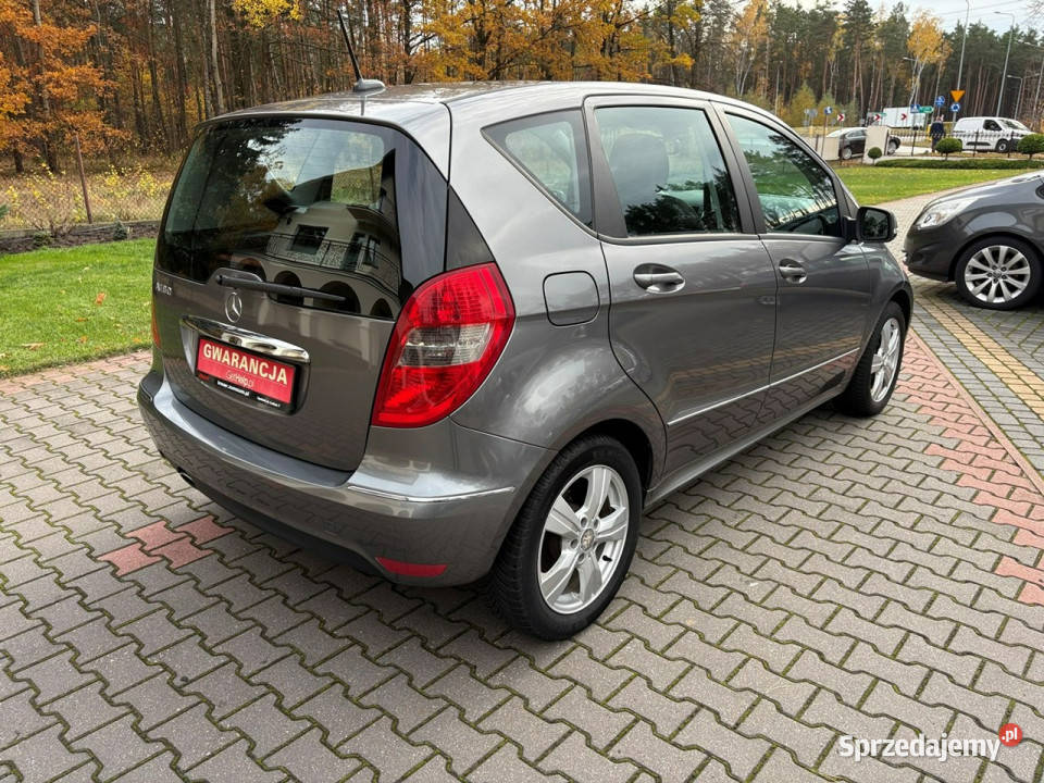Mercedes A 180 17 benzyna Avantgarde Półskóry wielofunkcyjna kierownica