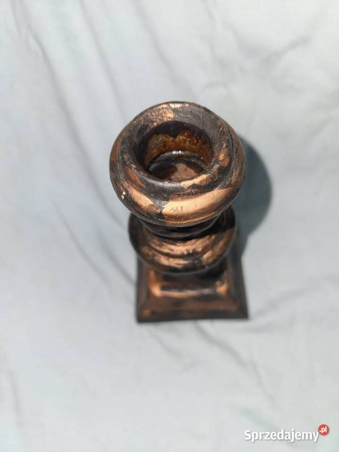 Świecznik metalowy małopolskie Kąśna Górna sprzedam