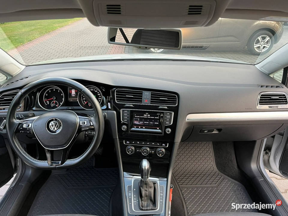 Volkswagen Golf 14 TSI 125 DSG Czujniki gniazdo USB Lipówki