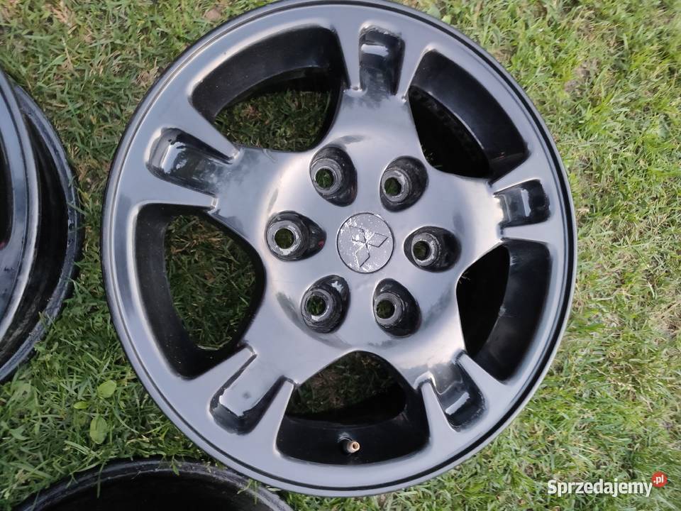 Felgi aluminiowe Mitsubishi Pajero 16 aluminiowe Samochodowe Stanisławów