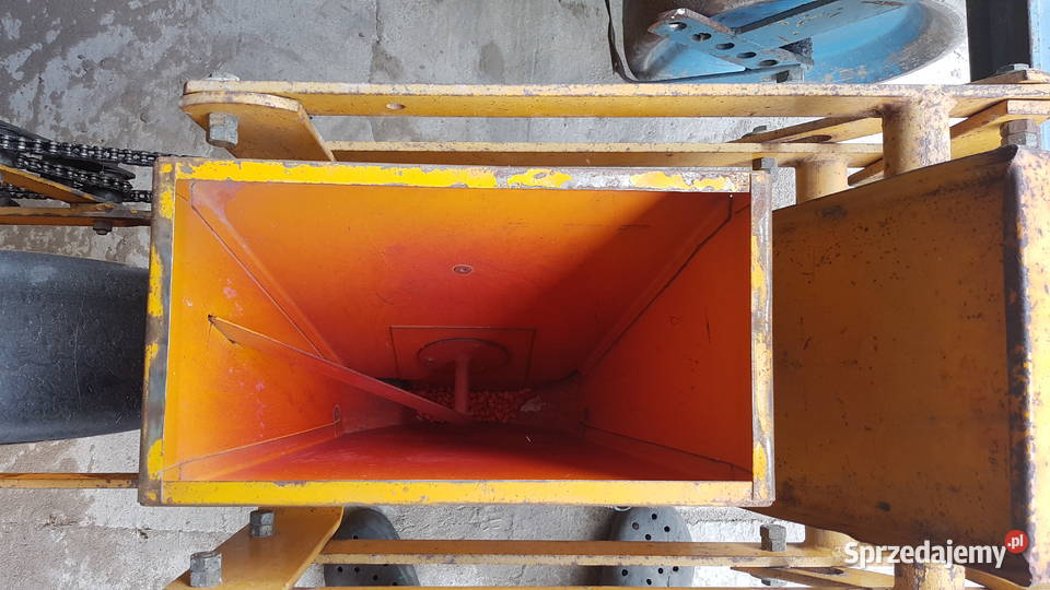 Siewnik do kukurydzy Kleine maxi corn