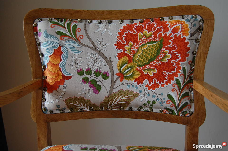 Stary fotel dębowy renowacji Dom i Ogród