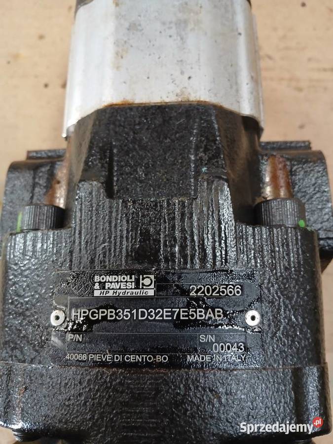 Pompa hydrauliczna dwusekcyjna Układ hydrauliczny łódzkie