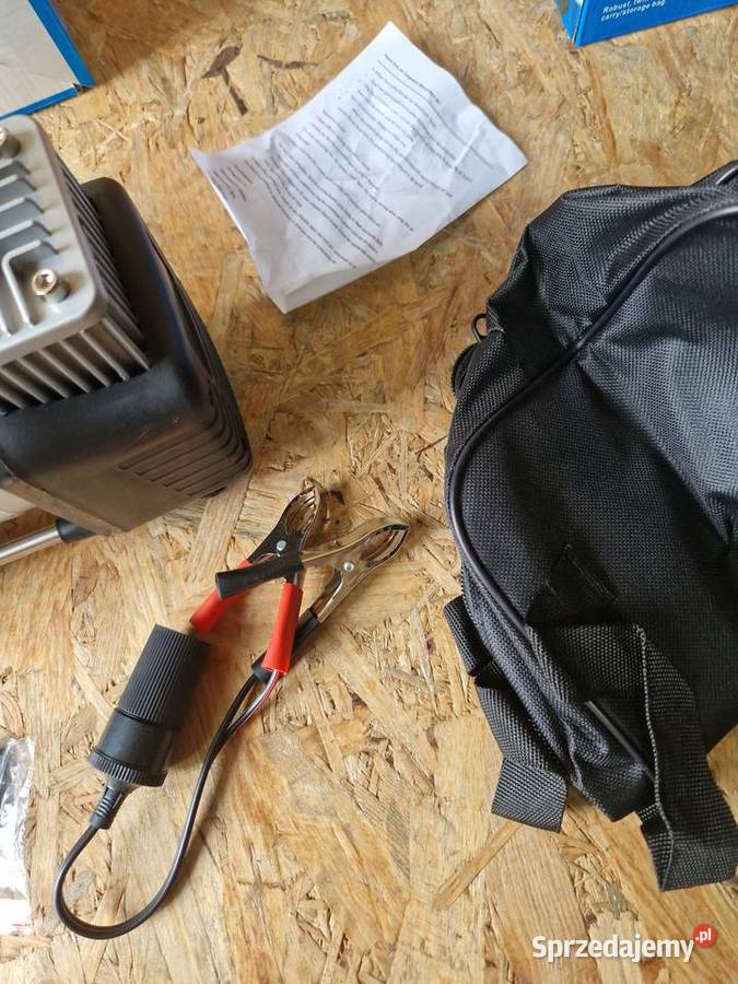 KOMPRESOR SAMOCHODOWY DWUTŁOKOWY 12V 135V wielkopolskie