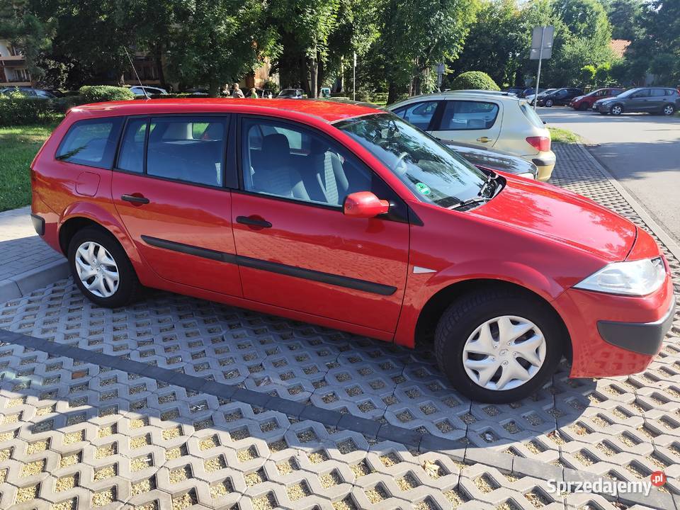 Sprzedam samochód osobowy marki Renault Megane welurowa tapicerka Megane Sosnowiec