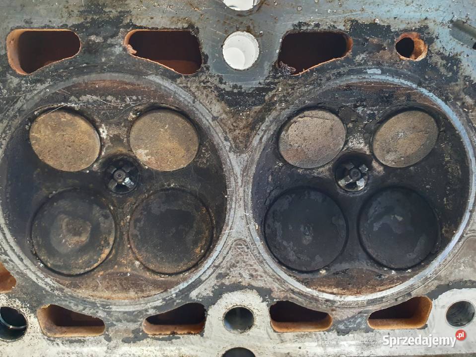 GŁOWICA CYLINDRÓW Mini Cooper R50 R53 16 16V