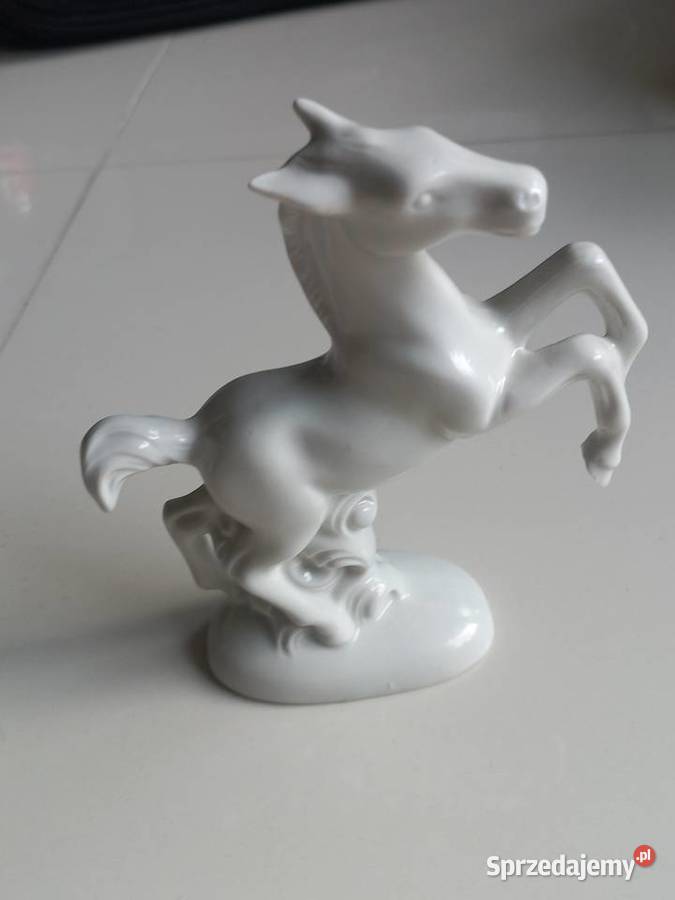 Figurka porcelanowa Koń Lippensdorf Toruń