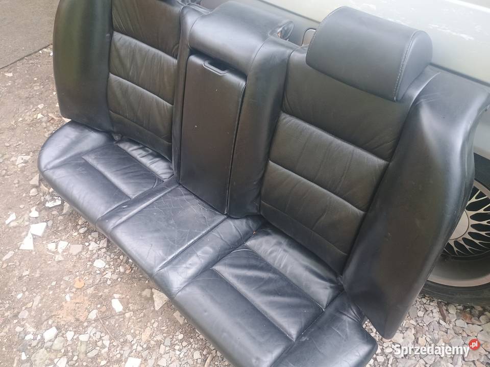 kanapa czarna skóra BMW e32e34 Rok produkcji 1993 Lublin